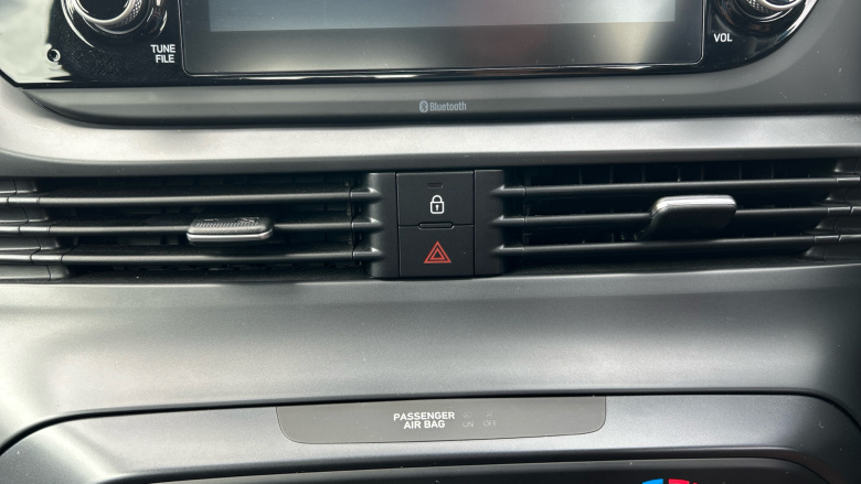 Hyundai BAYON 1.0 TGDi 48V MHEV SE Connect 5dr DCT Petrol Hatchback